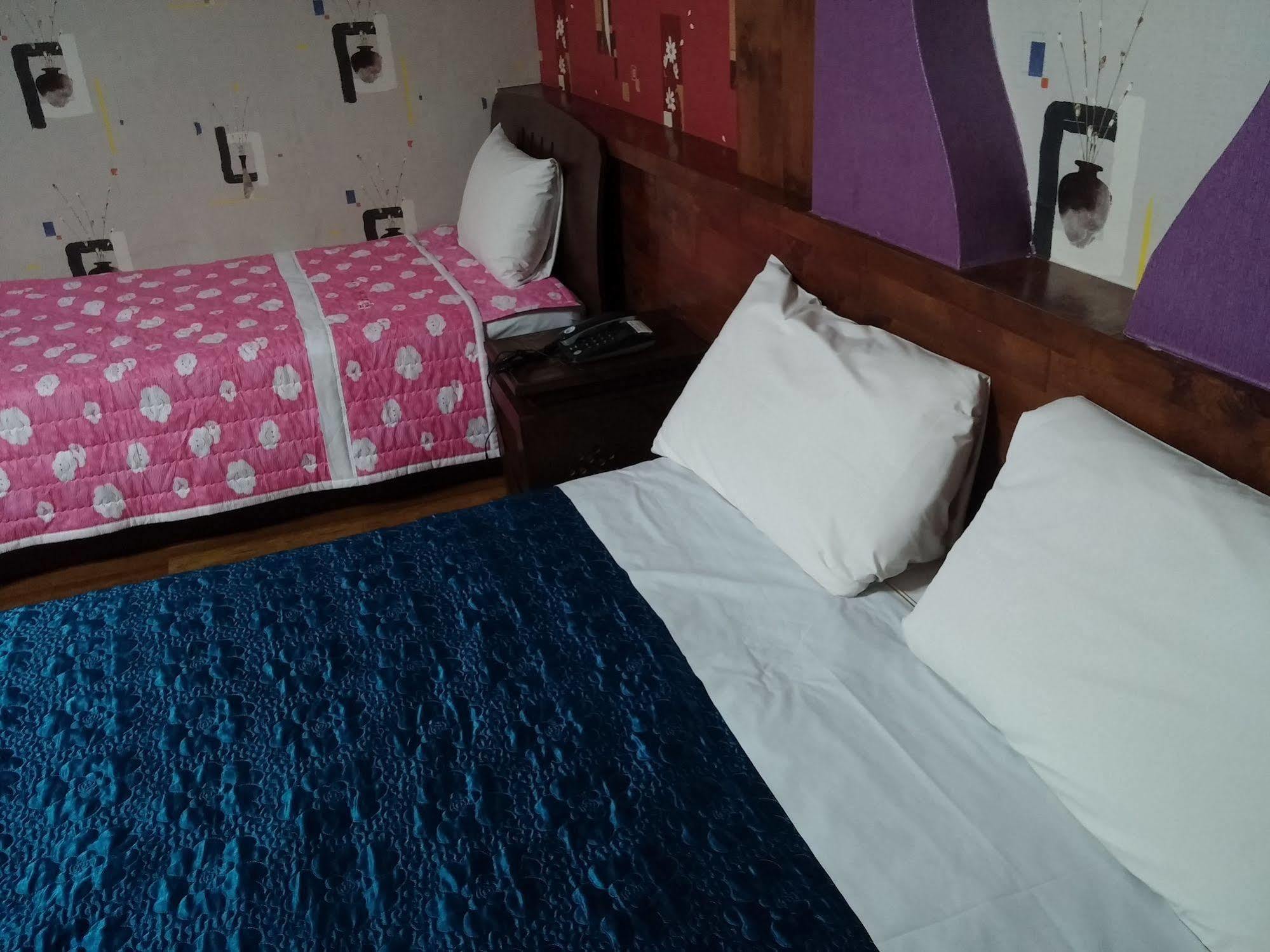 Cyber Motel Gunsan Exterior foto